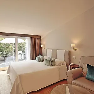 3* בית הארחה Bergamo Inn